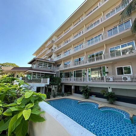 Rattana View Hotel Phitsanulok Buitenkant foto